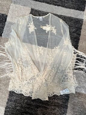 Sans Souci lace kimono with fringe, cream, size L NWT!